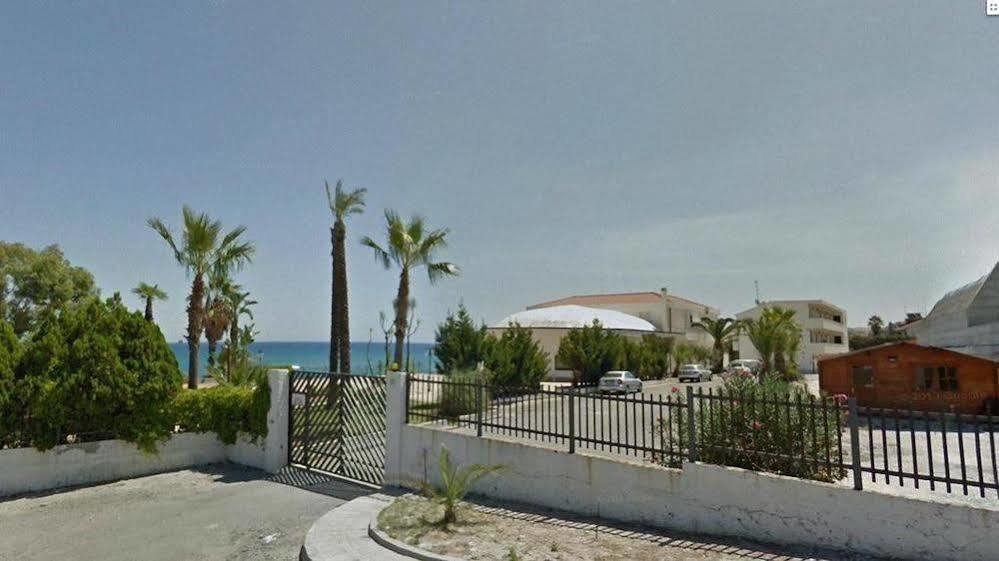 Cicasub Hotell Crotone Eksteriør bilde