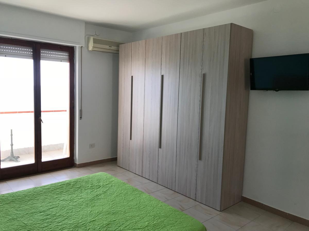 Cicasub Hotell Crotone Eksteriør bilde